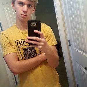 Meet your Posher, Lucas